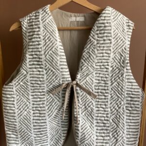 Veste sans manche matelassée rayures beiges