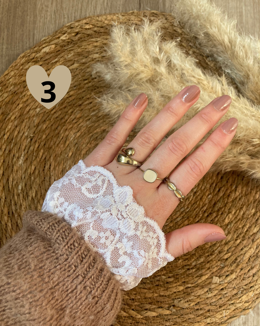 Manchettes amovibles en dentelle brodée blanche – Image 6