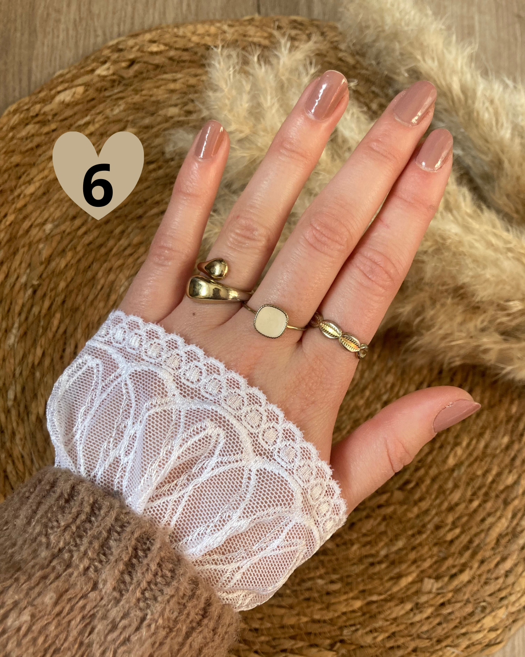 Manchettes amovibles en dentelle brodée blanche – Image 9